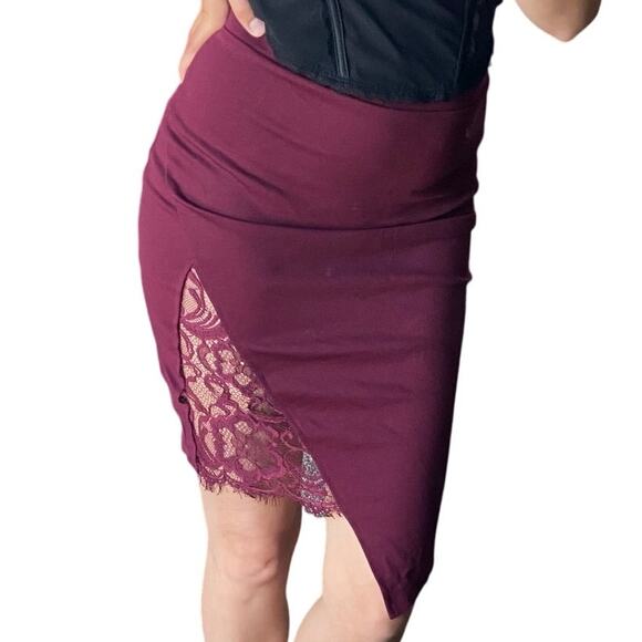 Windsor M Maroon Peek A Boo Lace Asymmetrical High Rise Pencil Midi Skirt - Picture 1 of 6